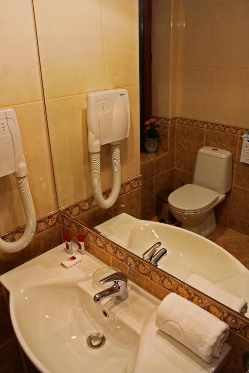 Chateau Montagne Hotel Troyan Troyan  Cameră foto